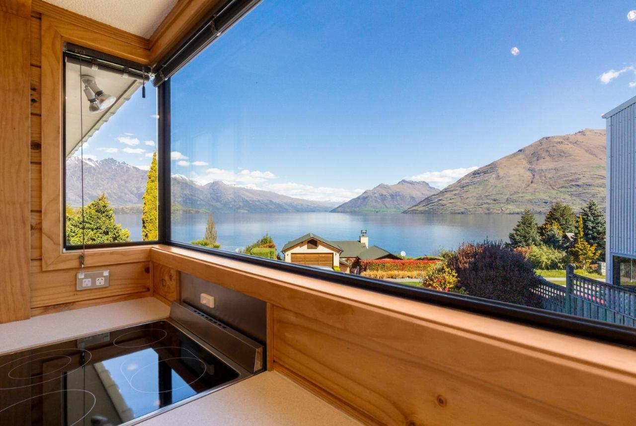 Tranquil Heights Villa Queenstown Exterior photo
