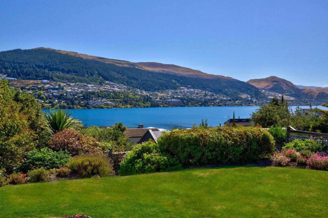 Tranquil Heights Villa Queenstown Exterior photo