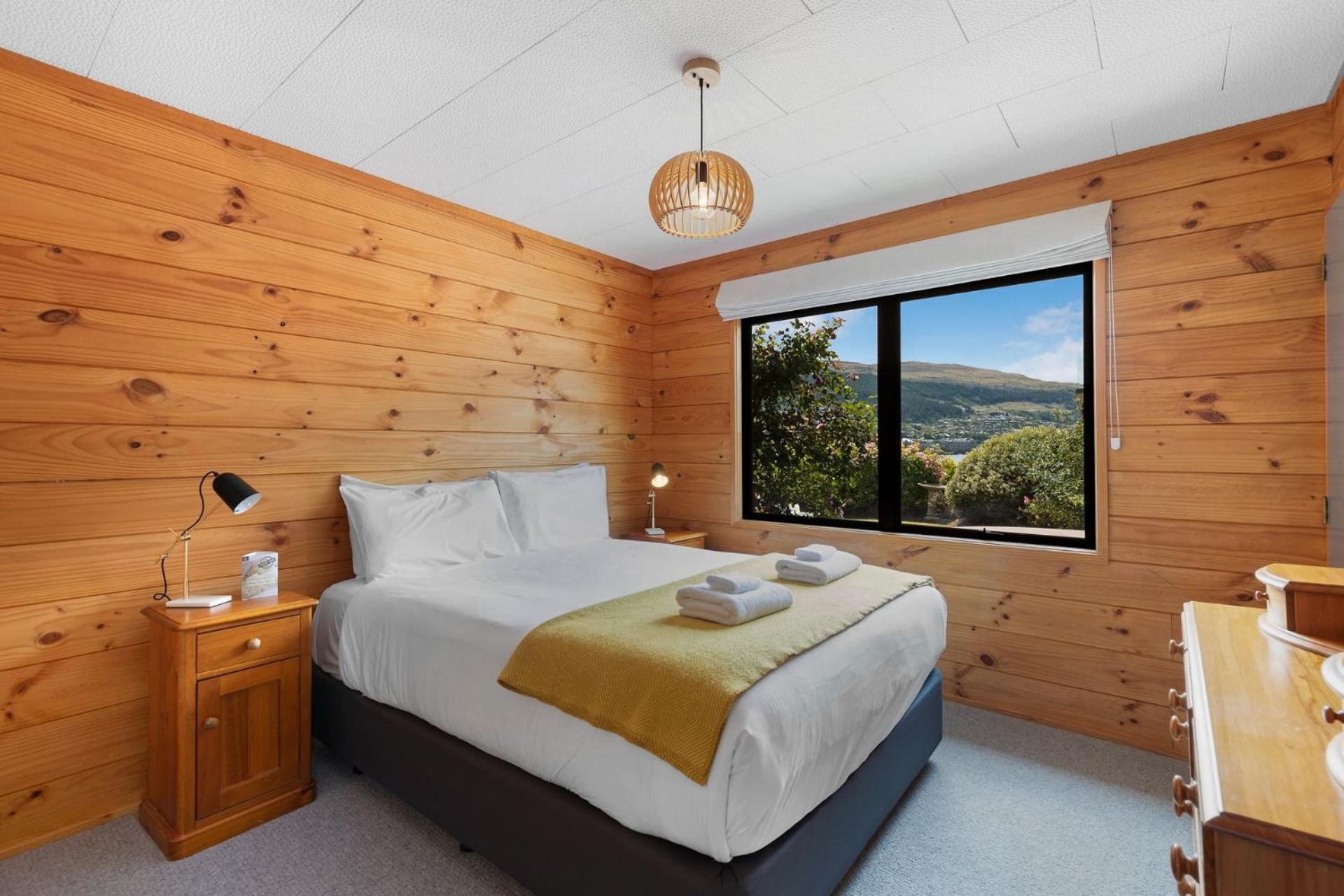 Tranquil Heights Villa Queenstown Exterior photo